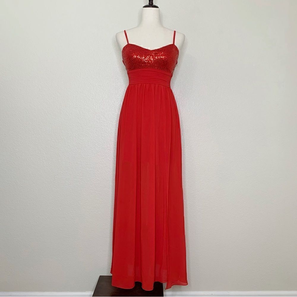 Qurio by Aggie Red Cocktail Chiffon Maxi Dress, Sz Small